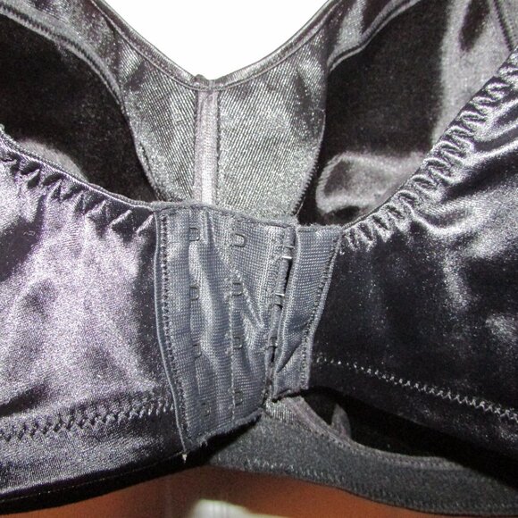 JUST MY SIZE Soft Cup Bra - Black - 46D - NEW - Picture 9 of 10